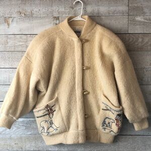 Tundra oversized virgin wool Indigenous embroidered zip cardigan